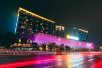 TINGZHOU CROWN INTERNATIONAL HOTEL فنادق في تشانغ تينغ