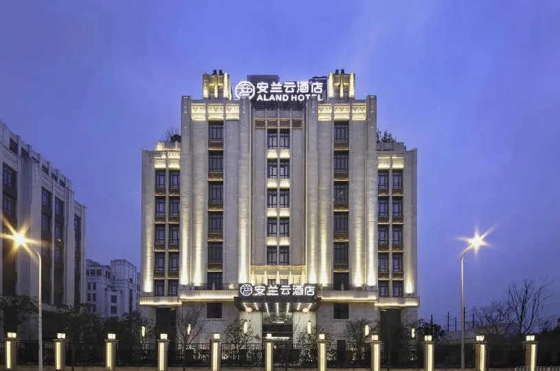 Alandhot Hotel