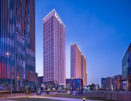 C Chao Hotel (Hunan Changsha Financial Center Chazishan Subway Station)