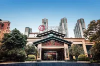 Qianna Qianxun Hotel (Pingdingshan Zhanhe District Country Garden Branch) Hotel berhampiran Tian'ehu