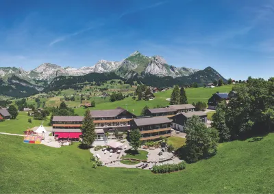 Hotel Stump's Alpenrose Hoteles cerca de Lago de Walen