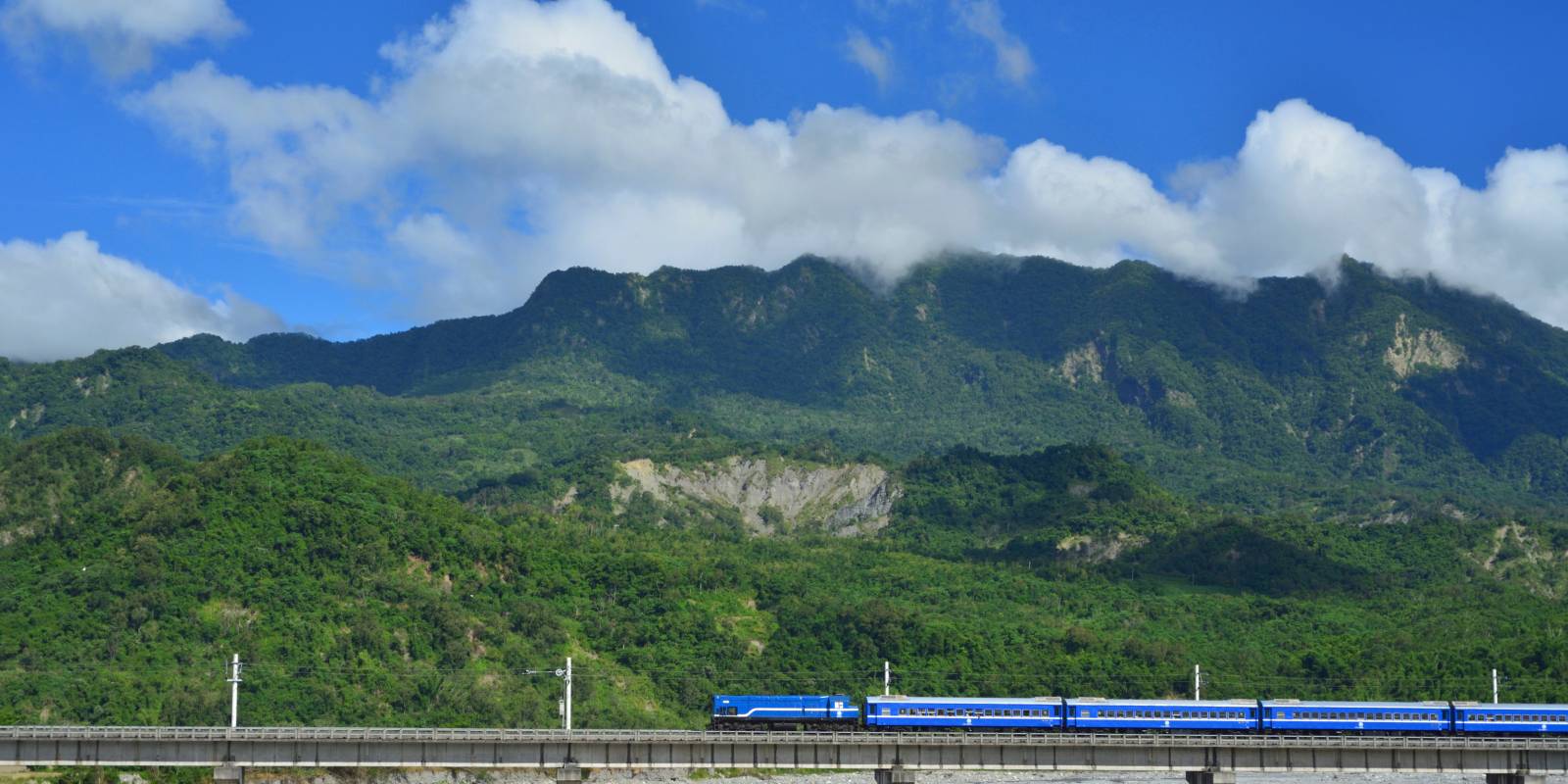 <h1>小麗廚房附近住宿飯店推薦</h1>