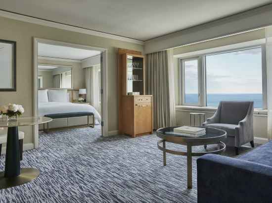 Four Seasons Chicago Rooms