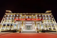 Lunan Township Chuang Base Resort Hotel