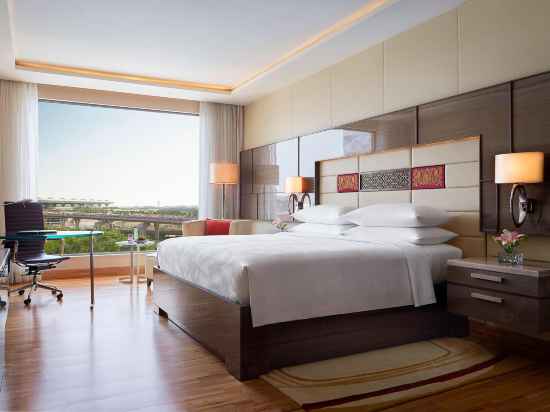 JW Marriott Mumbai Sahar Airport Rooms