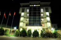 Safar Hotel Hotels near Victory Monument