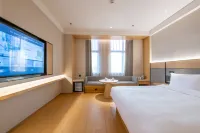 Ji Hotel (Shanghai Pudong Airport East Station) Hotels near Airport Media