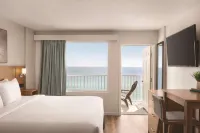 Radisson Panama City Beach - Oceanfront Отели в г. Панама Сити Бич