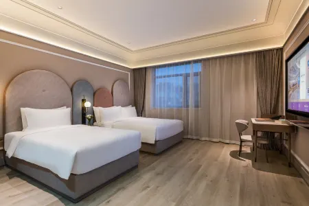 Qingdao Zhanqiao Railway Station Mercure Hotel