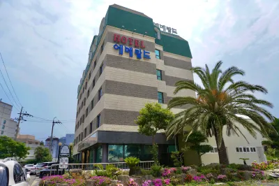 Emerald Hotel Hotels in Jeju