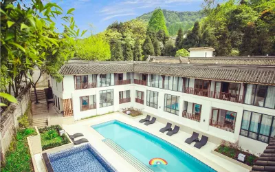 Hillside Spring Resort Hotels in Dujiangyan