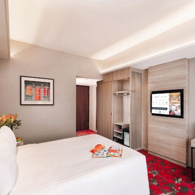 Deluxe King Room Royal Plaza on Scotts Promo Code