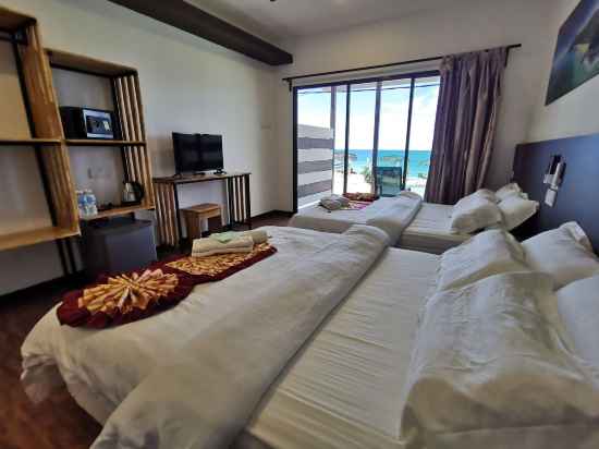 The Barat Tioman Beach Resort Rooms