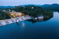 Tianmu Lake Yuhu Peninsula Hot Spring Hotel Hotels near Liyang No. 1 Road (North District)