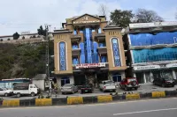 Mir Continental Hotel & Restaurant Hoteles en Muzaffarabad