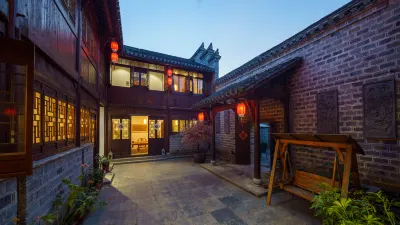 Floral Hotel · Jingu Spring Homestay (Wuhu Xihe Ancient Town Store) Hotel dekat Tangwuji Ferry