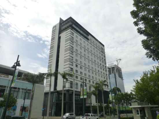 Seda Bonifacio Global City Hotel Exterior