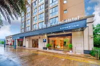 Ai Fei Hotel (Chongqing Jiangbei Airport T3 Terminal) Hotels near Xuelin Center Commercial Street