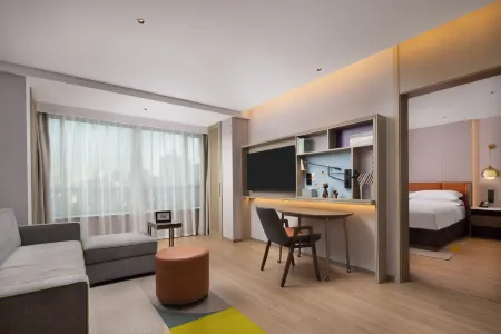 HOME 2 SUITES BY HILTON BEIJING WEST RAILWAY STATION