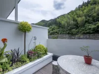 Mount Huangshan Yunman B&B Hotels near Haixin Pavilion