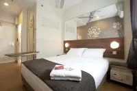 Tune Hotel - Danga Bay, Johor Hotel berhampiran tasek hijiau plentong