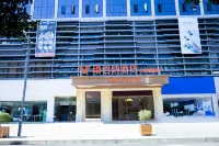 Vienna Hotel (Yanshan Qidu International Store) Hotel di Yanshan