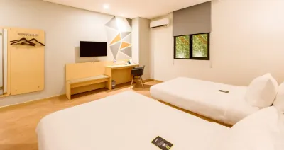 Juno Jatinegara Jakarta Hotel dekat Cibubur Junction