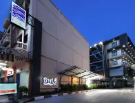 Thanburi Hotel Hotel dekat UDON Day & Night Bar Complex