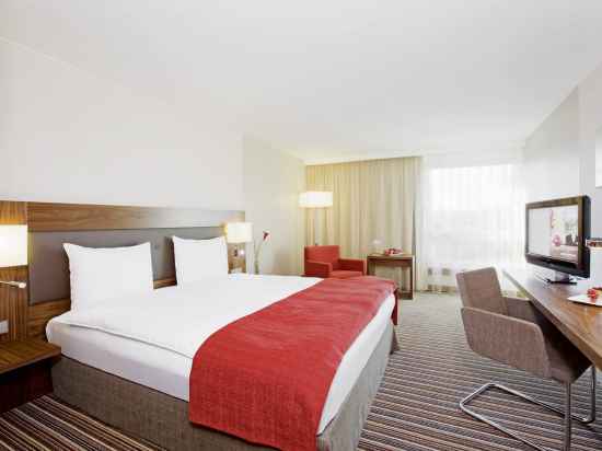 Novotel Zurich Airport Messe Rooms