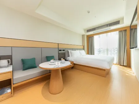 Ji Hotel (Haikou Guoxing Avenue)