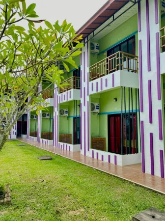 RoomQuest Chonburi Phanat Nikhom