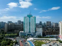 Yuesheng Hotel  (Nanning  Chaoyang Square  Railway station ) Отели рядом со станцией Nanning East жд вокзал