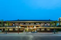 Floral Hotel· Yihe Elysees Homestay (Ningjin County Debai Plaza Branch) Hotels near Shiyuan Village