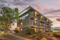 Best Western Plus Bayside Hotel Hotels near Jack London Square