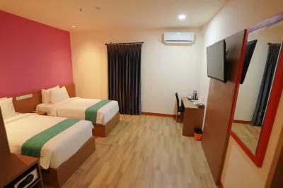 Hotel Halogen Merauke Hotel dekat Pengrajin Kulit Arek Boyo