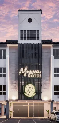 Masson Hotel Butterworth Отели рядом с достопримечательностью «Джунгл Трек 1»