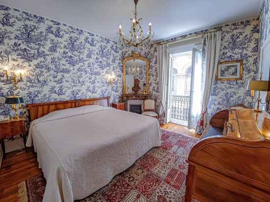 Hôtel de l'Abeille Rooms