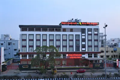 Raaj Bhaavan Clarks Inn Chennai Hotels near H.R.Avinash