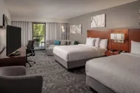 Courtyard by Marriott Baton Rouge South マディソン・アベニュー・パーク周辺のホテル