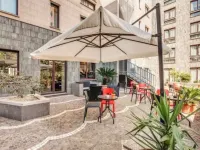 Warmthotel Hotels near Roma Convention Center La Nuvola