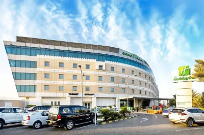 Holiday Inn Muscat Al Seeb Hotels near Jama'a Al-Imam Azzan bin Qays Al-Busaidi