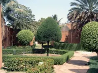 Hôtel Mandé Hotels near Paroisse de Badalabougou