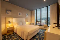 Hampton by Hilton Quito la Carolina Park Hotels near Mariscal Sucre International Airport