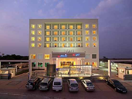 La Classic- Attibele, Hosur Hotel Exterior