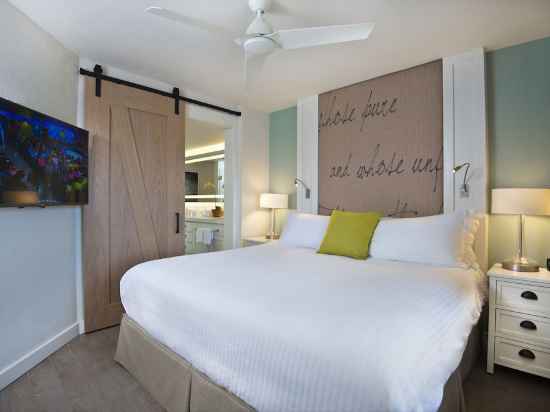 Beach House Suites by the Don CeSar Rooms