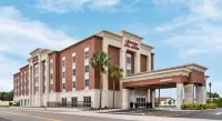 Hampton Inn & Suites Cape Coral/Fort Myers Area Hotels near Naples Municipal Airport