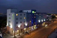 Holiday Inn Express London - Park Royal Hotels in North Acton