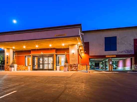 SureStay Hotel by Best Western Tehachapi Hotel Exterior