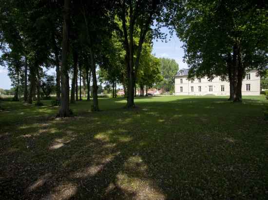 Château de Lazenay Hotel Exterior