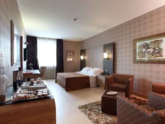 THotel Lamezia Rooms